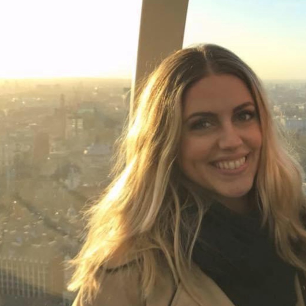 Meet your Posher, Leanna